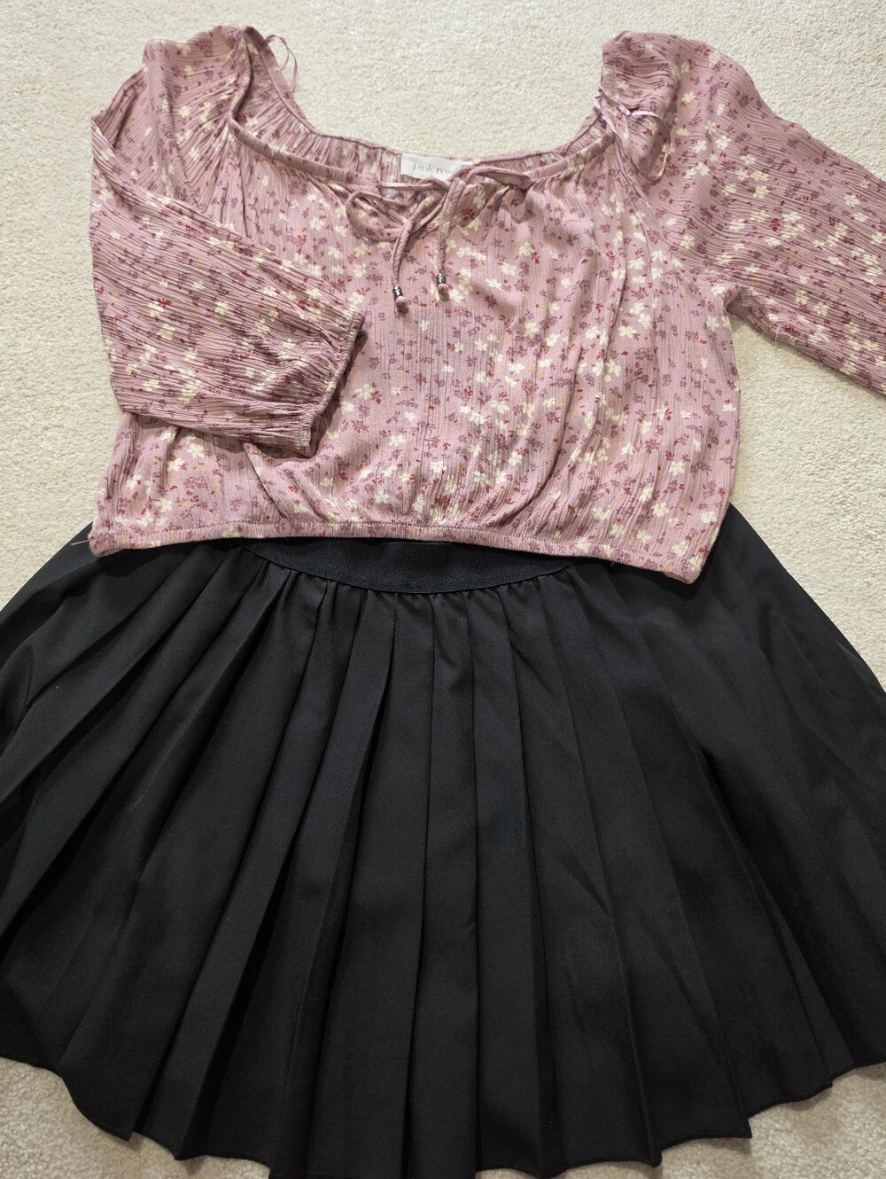 Pink Rose Floral Crop Top L & Dictionary Black Pleated Mini Skirt 8-10 Set